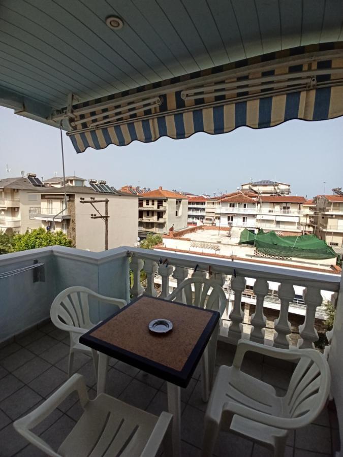 Villa Cosmos Inn Olympiakí Aktí Esterno foto